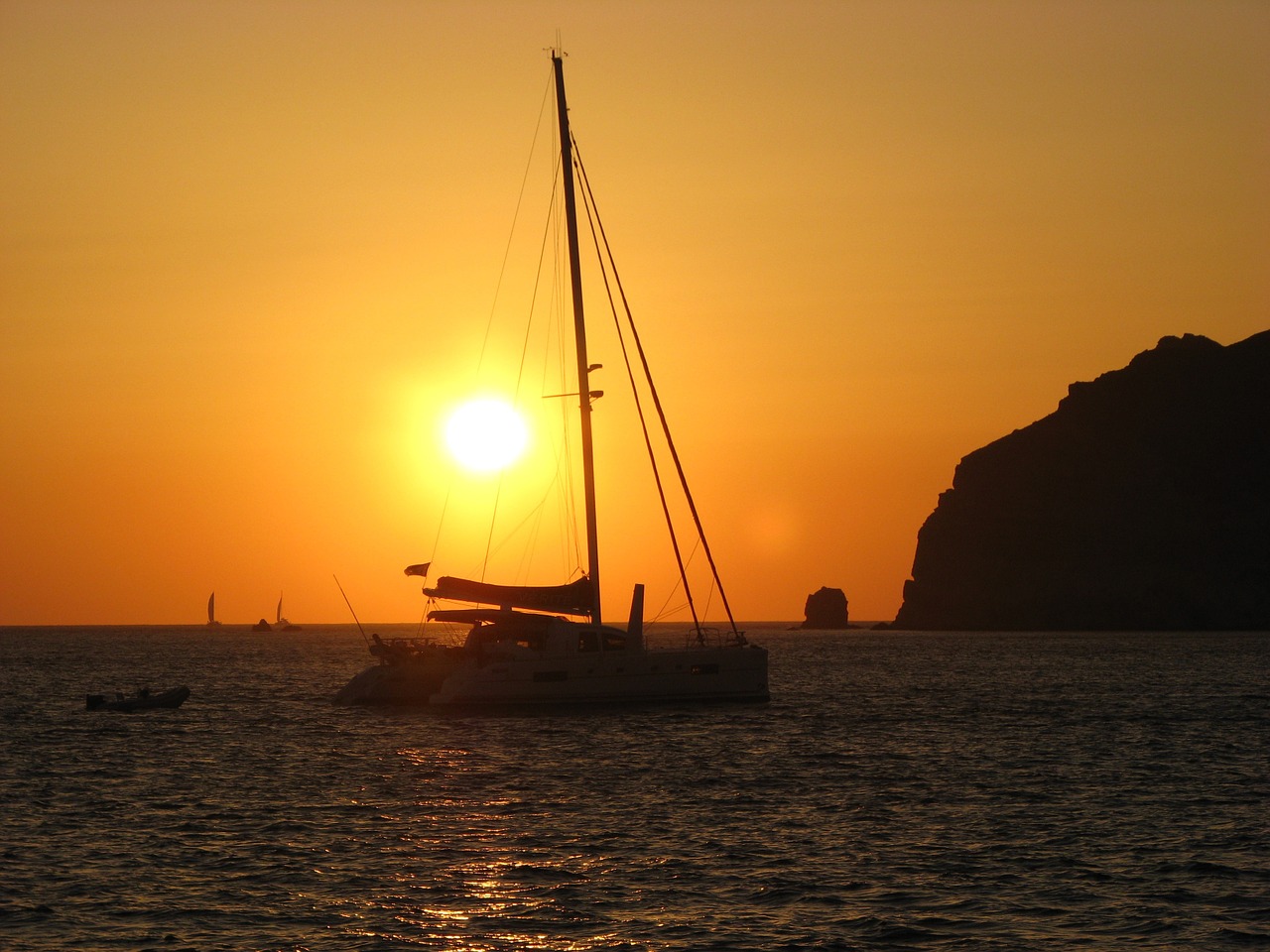 Les meilleures destinations en catamaran pour des vacances d’été au soleil